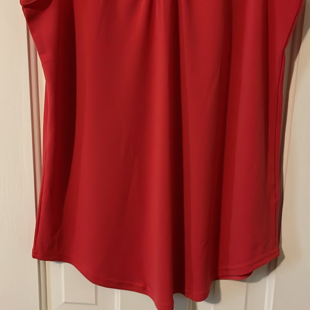 Maurice’s tank top - Picture 3 of 6